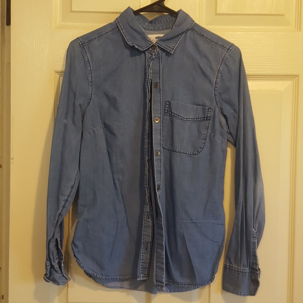 old navy classic button down shirt